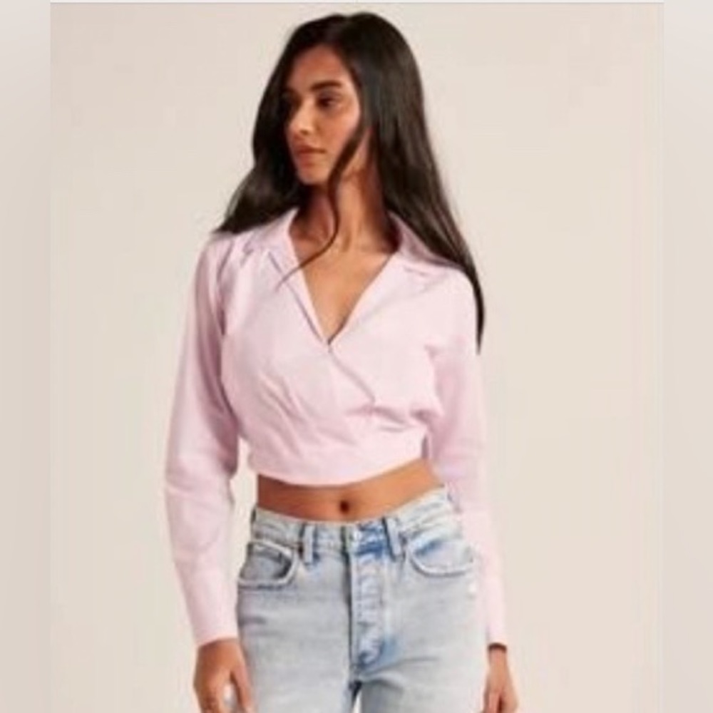 Abercrombie & Fitch Long-Sleeve Poplin Wrap Top in Light Pink Size S